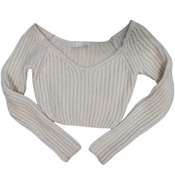 ASTR THE LABEL Mallory Off Shoulder Cream Ribbed Knit Sweater Crop Top  Small - Picture 5 of 11